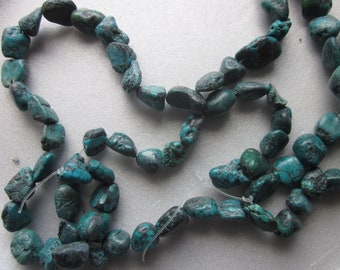 Blue and Black Turquoise Nugget Beads 10-15mm 14 Beads