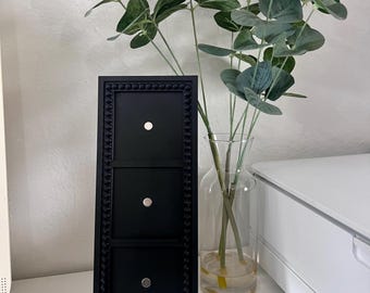 1x3 3D Printed Magnet Frame for 2.5" Magnets | Beaded Border Design