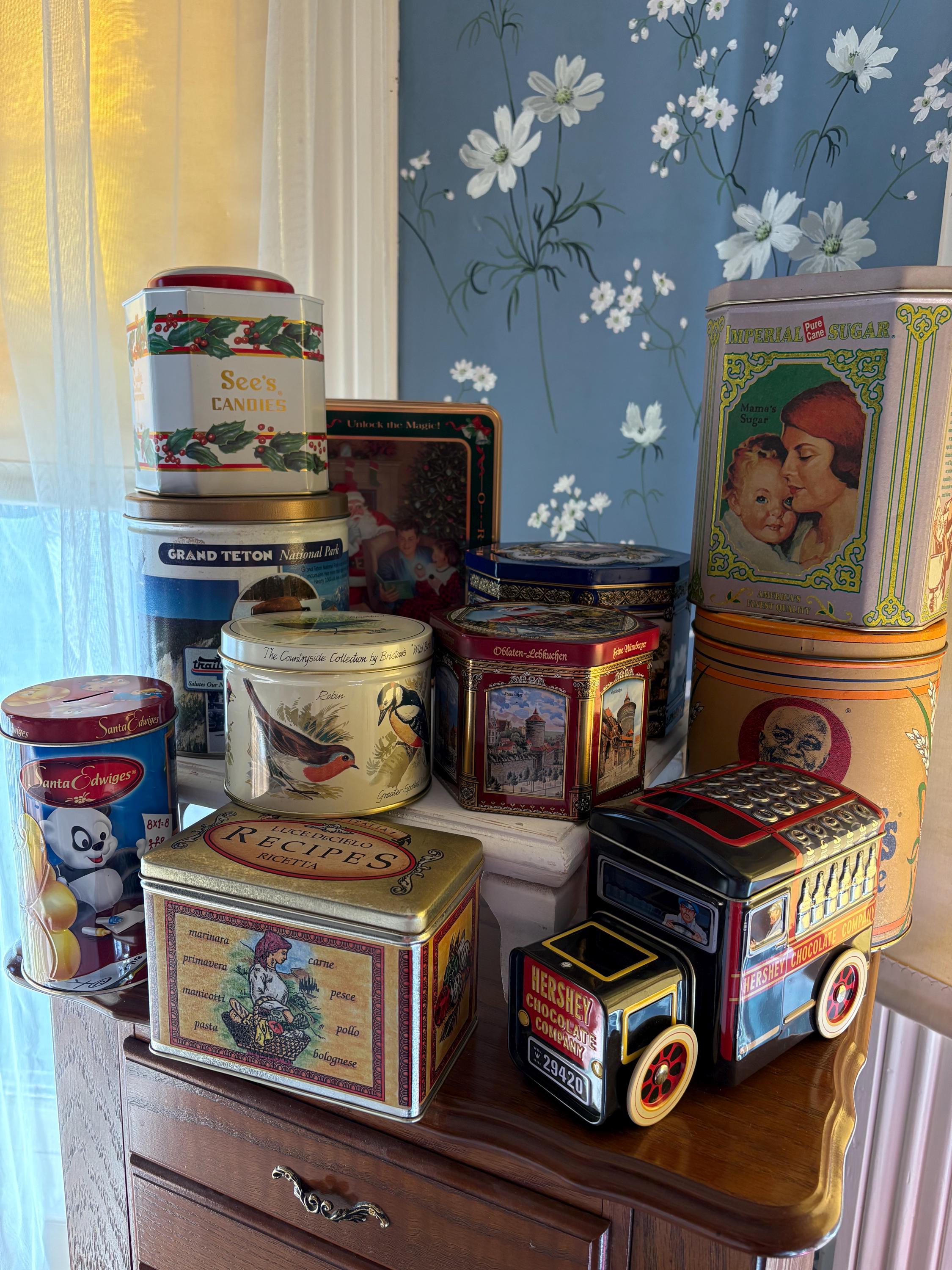 アンティーク　ティン缶　チョコレート＆キャンディボックス Vintage Candy Tin - Etsy