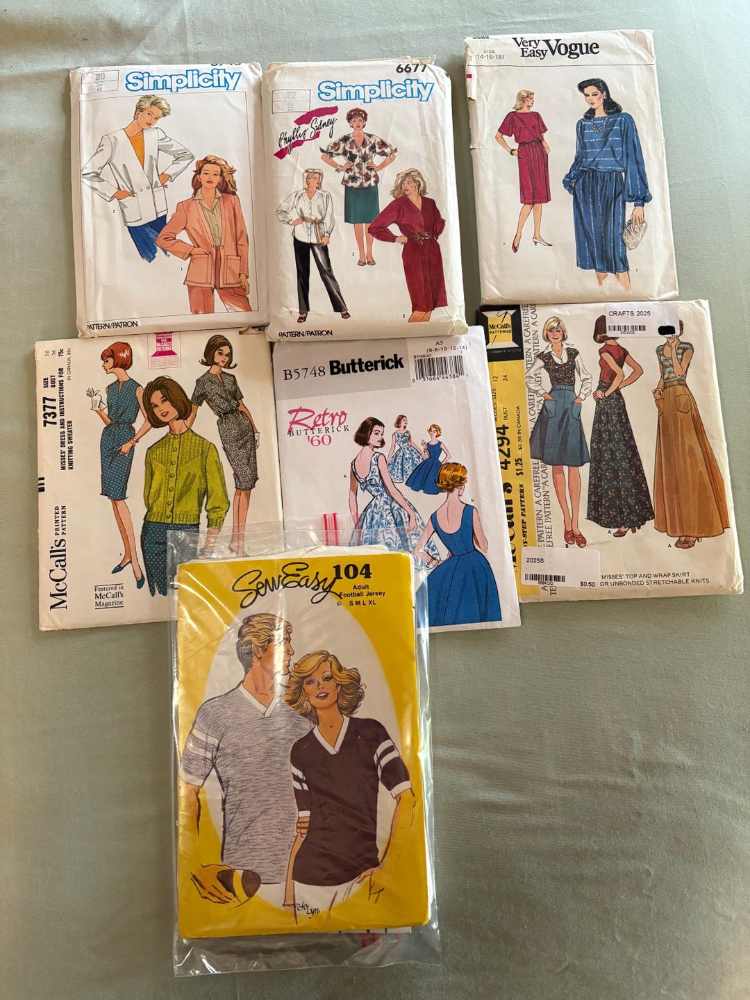 Vintage Paper Sewing Pattern: 1960s-1980s Misses Dresses, Tops, Skirts ...