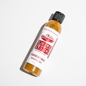 Salsa picante de pepinillos eneldo cajún