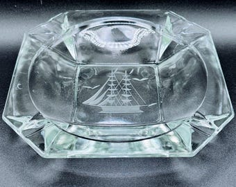 Vintage Etched Glass Nautical Ship Ashtray Square Maritime Clipper Sailboat