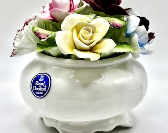 Royal Doulton Bone China Floral Bouquet Figurine Flower Arrangement England Vtg.