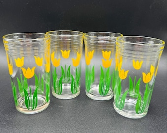 Swanky Swig Vintage Yellow Tulip Juice Glasses Set of 4 Retro Floral Mid Century