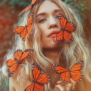 Barrettes à cheveux papillon monarque Prêtes à être expédiées image 2