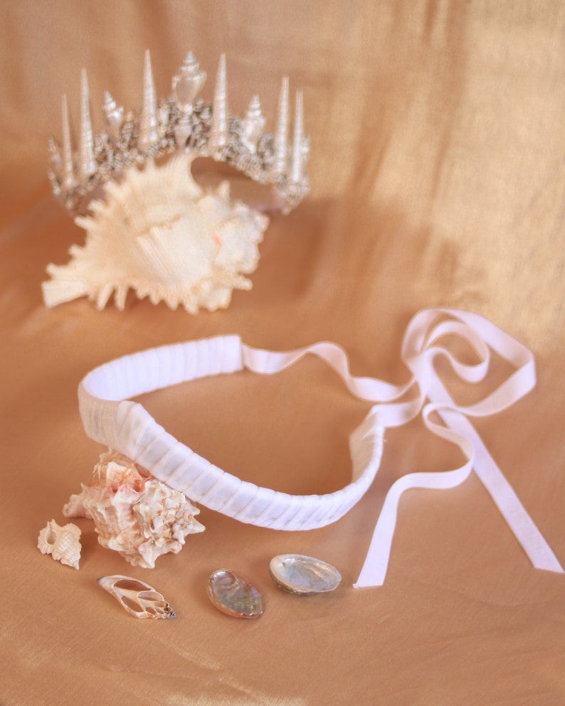 Base for DIY Mermaid Crown White