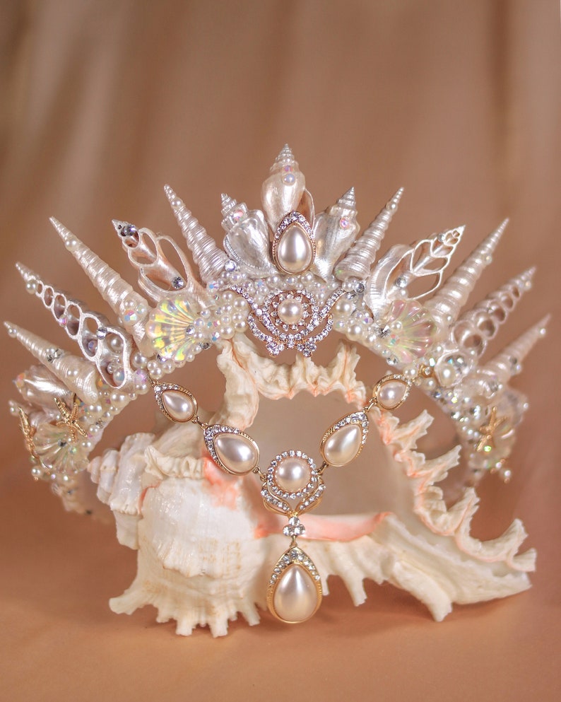 Sea of Possibilities Mermaid Crown image 2