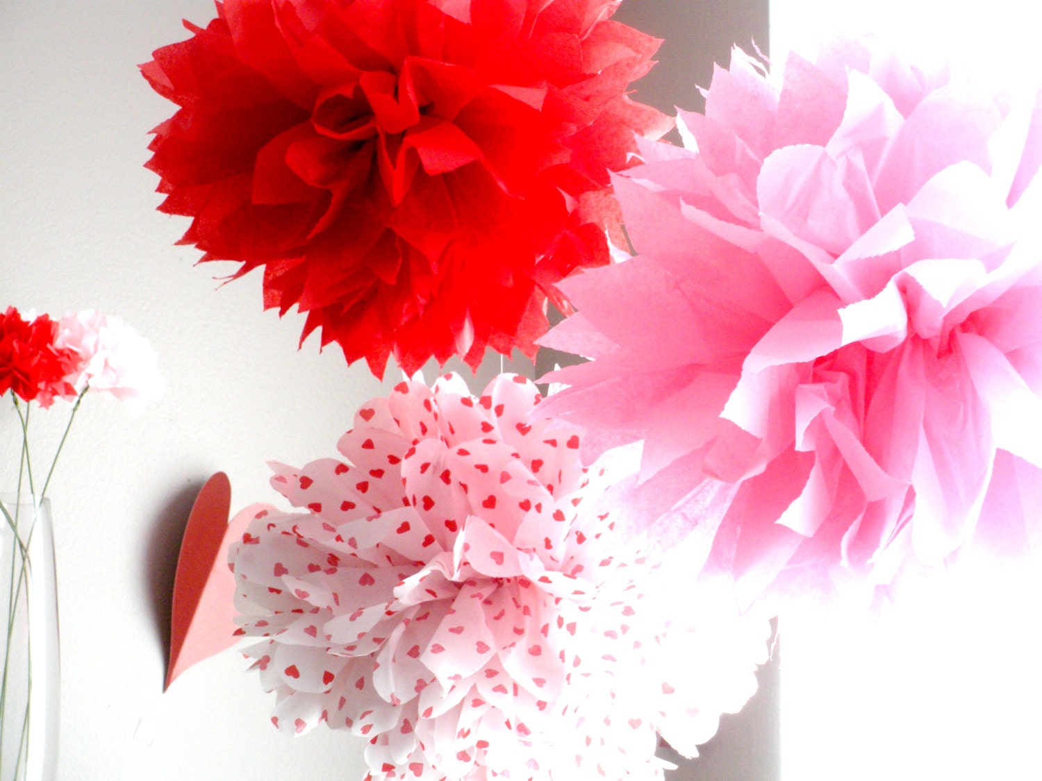 Koordinere fattigdom klippe Valentines Day Tissue Paper Pom Poms Valentines Day Party | Etsy