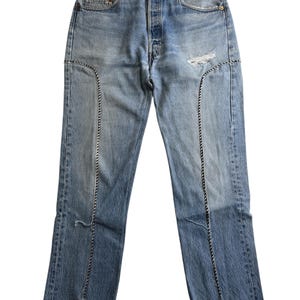 Jeans Levi's 501 personalizados y rediseñados por Old Park Japan.