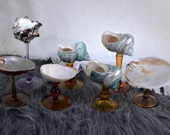 Copa de cóctel de vino hecha a mano con conchas marinas: personalizada para fiestas en la playa, decoración de bodas y regalos para damas de honor.