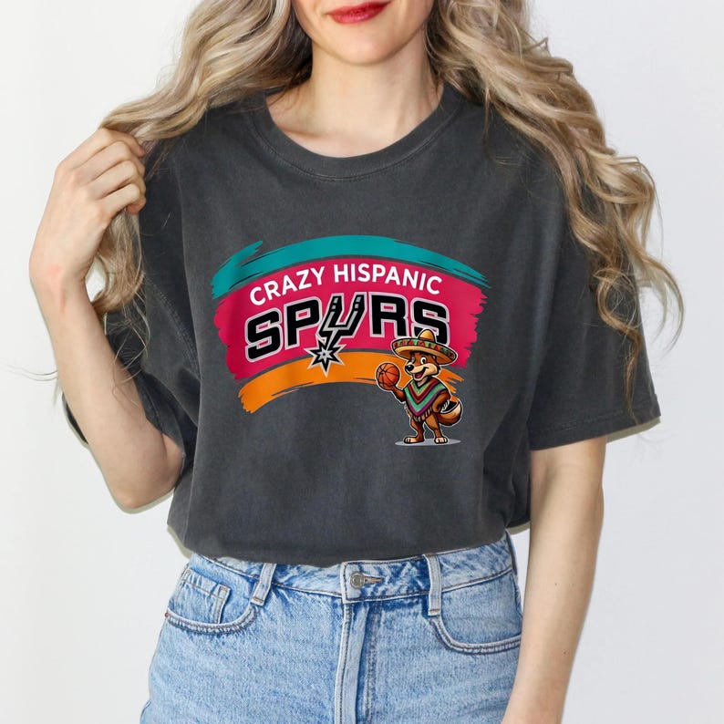 Spurs-fan-t-shirt med latinamerikanskt tema | San Antonio basketmatchdagströja bild 2