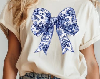 Toile De Jouy Coquette Bow Comfort Colors T-shirt, Blue Ribbon Sweatshirt, Girly Aesthetic Crewneck, Cute Coquette Bow Shirt, Toile Blue Bow