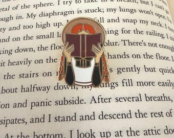 Anne Shirley “Reading” Enamel Pin – Anne of Green Gables Literary Badge | Bookish Gift for Readers & Classic Novel Fans