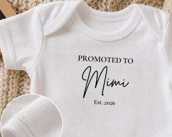 Body per neonati "Promossa a Mimi Est 2026", annuncio di gravidanza, regalo per la nuova Mimi, annuncio della nonna, annuncio del primo nipote, annuncio del bambino