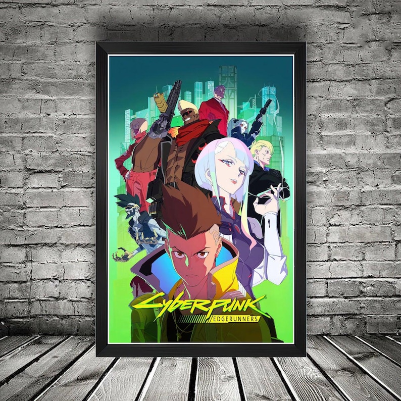 K&ouml;nnte beinhalten: Ein gerahmtes Poster mit einer Anime-Illustration. Es zeigt eine Gruppe von Charakteren in futuristischer Kleidung vor einem gr&uuml;n-blauen Hintergrund. Der Text "Cyberpunk Edgerunners" in Gelb und Gr&uuml;n ist ebenfalls enthalten.