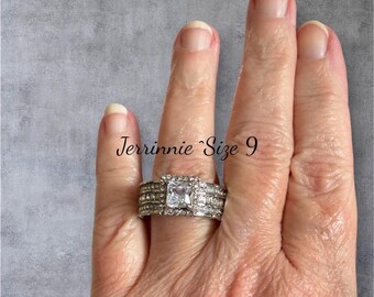Silver Women's Ring Set