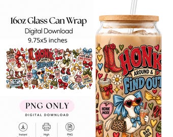 Puede incluir: Una descarga digital para vaso de 16oz que mide 9,75x5 pulgadas con un patrón colorido de patos, botas vaqueras rojas, vasos de café helado, corazones y lazos. El texto dice Honk Around & Find Out, Feral Little Bitch y Bad Idea.
