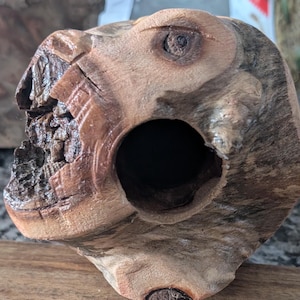 Maple Angry Monkey Vase