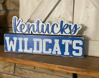 Kentucky Wildcats wood block shelf sitter