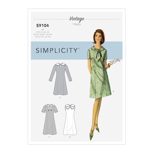 Puede incluir: Patrón de costura Simplicity S9104 para un vestido estilo años 60. El sobre presenta ilustraciones de cuatro variaciones de vestidos con diferentes largos de manga y detalles de cuello, incluido un vestido verde a rayas con cuello de lazo.