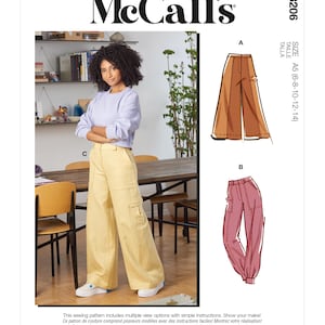Puede incluir: Patrón de costura McCall's M8206. La imagen muestra a una mujer con pantalones cargo amarillos. El patrón incluye múltiples opciones de vista. Talla A5 (6-8-10-12-14).