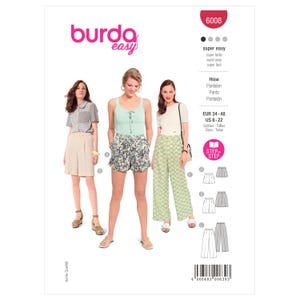 Può includere: Un modello di cucito Burda Easy con tre donne che indossano diversi stili di pantaloni e pantaloncini. Il modello include una varietà di taglie, da EUR 34-48 e US 8-22, e il testo "super facile". La copertina ha un logo rosa e bianco.