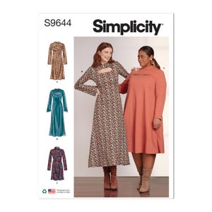 Puede incluir: Patrón de costura Simplicity S9644 con vestidos con escotes de cerradura. El patrón incluye múltiples estilos de vestidos, incluyendo un vestido con estampado floral y un vestido de color coral sólido. La imagen también muestra ilustraciones de los diseños de vestidos.