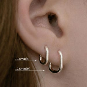 Minimalist Oval Hoop Earrings,Dainty U Shape Huggie Earrings,Geometric Square Hoops, Silver Jewelry,Perfect for Everyday Wear (EC3003)