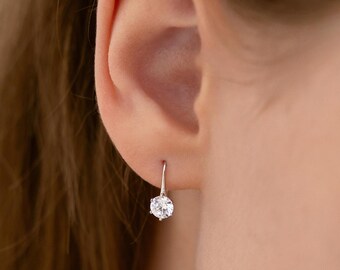 LANBEIDE Orecchini Pendenti In Argento Sterling 925 Con Zirconi Rotondi - Donna - Ipoallergenici