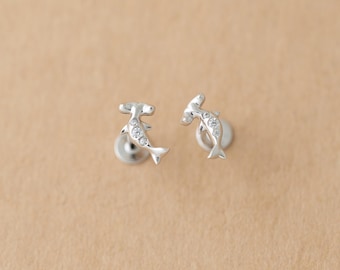 Hammerhead Shark Flatback Stud Earrings,Shark Screwback Earrings,Fun Animal Earrings,Minimalist Silver Earrings,Beach Sea Jewelry(FB0014)