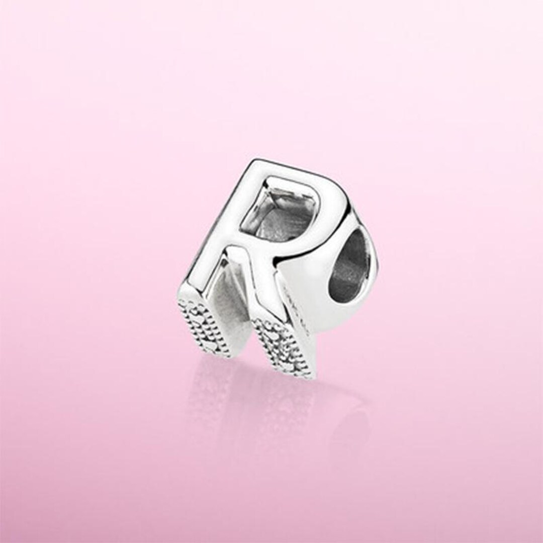 Erstaunlich Pandora Buchstaben Charms Bild