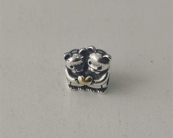 pandora Bär Umarmung Charme