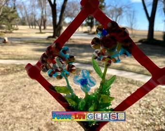 Contemporary Fused Glass Flower Suncatcher (PLG243)