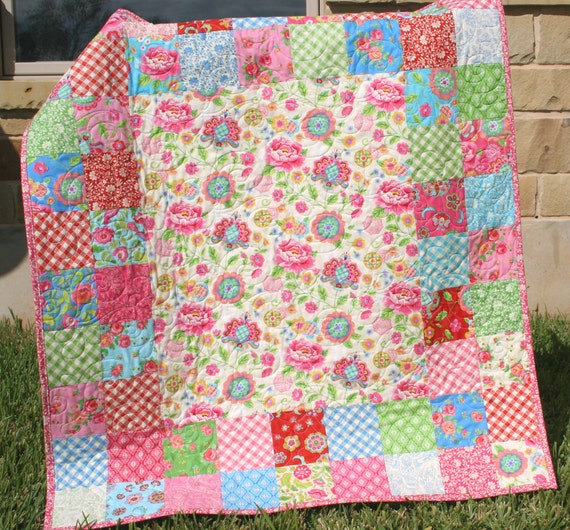 Super Quick 5 Inch Charm Square Quilt with Free Pattern 
