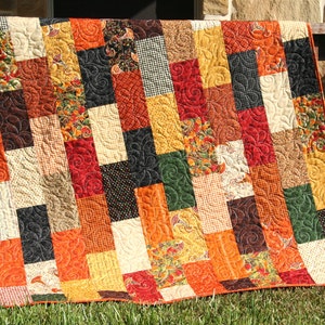 Beginner-friendly precut quilt pattern instant download with modern path-inspired quilt blocks and colorful patchwork fabric placement for baby and throw size quilts