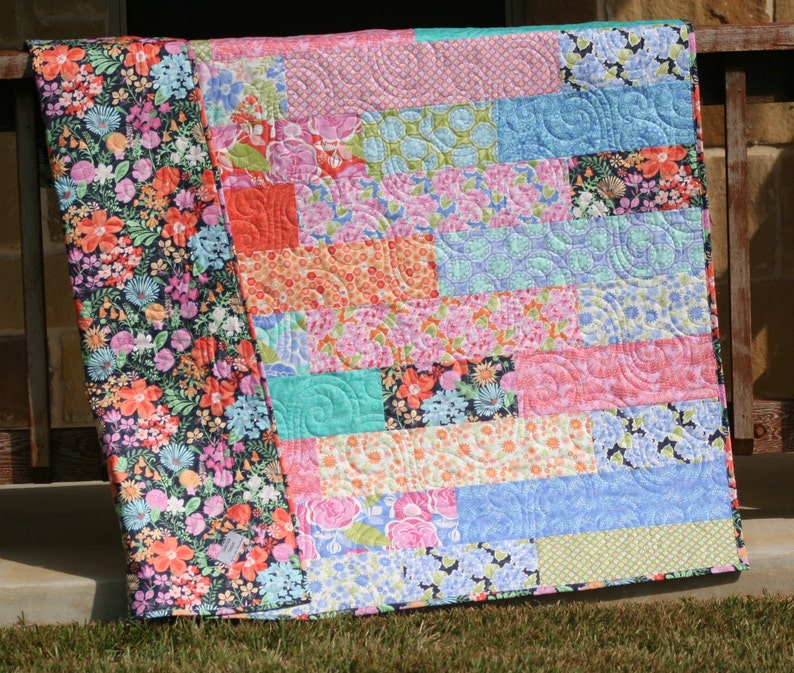 Fat Quarters Quilt Pattern Rolled up Moda Dessert Roll Striped Etsy Fat Quarters Quilt Pattern Rolled up Moda Dessert Roll Striped Etsy