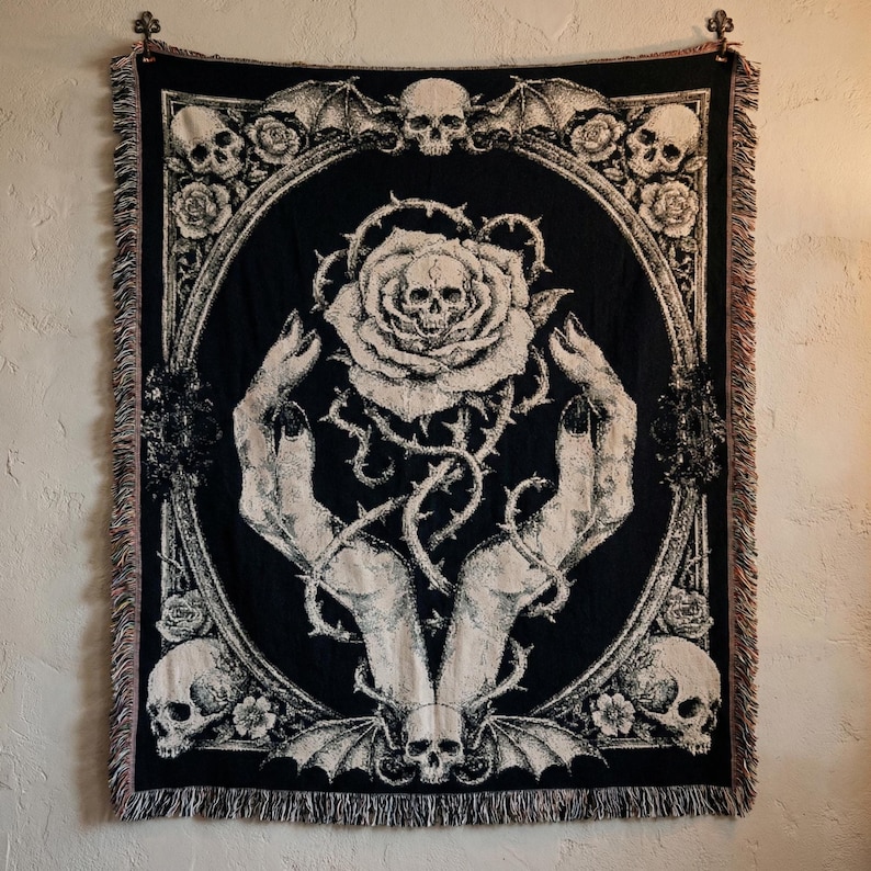 Dark Romantic Gothic Tapestry Throw, Skull Rose Vintage Gothic Woven Blanket