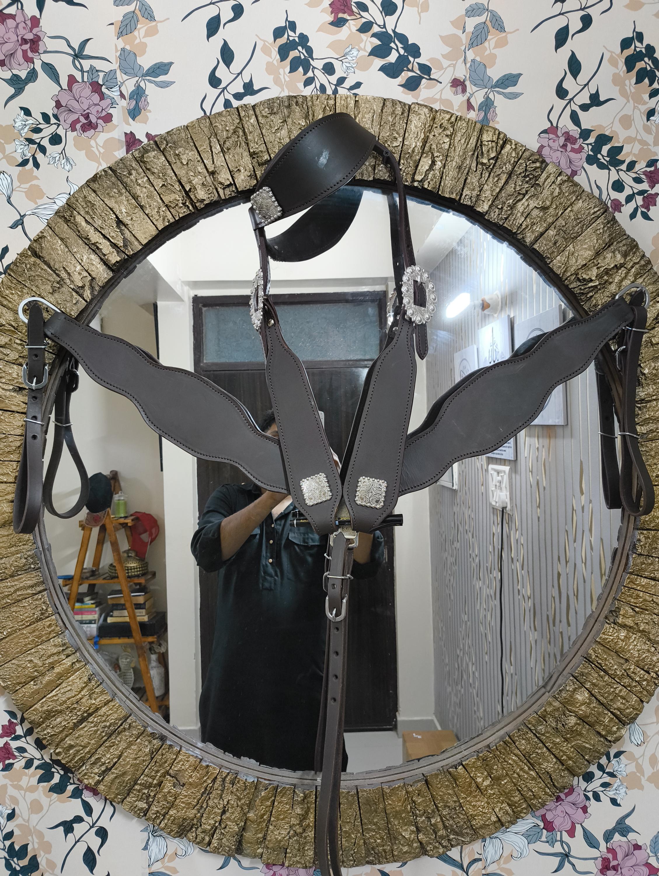 Collier casque gladiateur (Neu und originalverpackt) in Cugy VD für CHF
