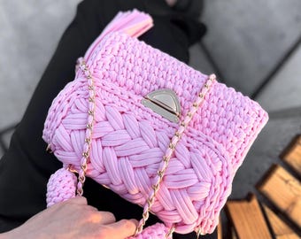 Pink crochet bag, cotton knit crossbody purse with chain strap, soft statement handbag, perfekt gift for Her, cute handbag