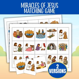 Könnte beinhalten: Ein Miracles of Jesus Zuordnungsspiel, gedruckt auf weißen Papierbögen mit gestrichelten Schnittlinien. Das Spiel enthält farbenfrohe Cartoon-Illustrationen biblischer Szenen, darunter Brot und Fische. Ein blaues Abzeichen zeigt 2 VERSIONS.