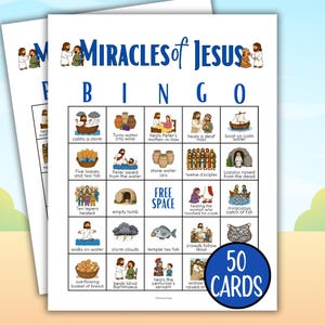 Könnte beinhalten: Ein Miracles of Jesus Bingo-Spielset mit 50 Karten. Jede Karte zeigt ein Raster mit Illustrationen und Texten, die biblische Ereignisse wie das Gehen auf dem Wasser, die Heilung Blinder und die Verwandlung von Wasser in Wein beschreiben, mit einem blauen 50 CARDS-Kreis.