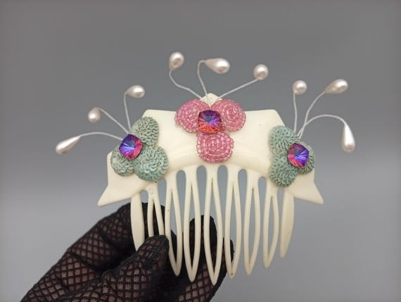 Vintage Hair Comb with Beaded Flowers and Crystals – Handmade Pink and Turquoise Floral Hair Accessory
