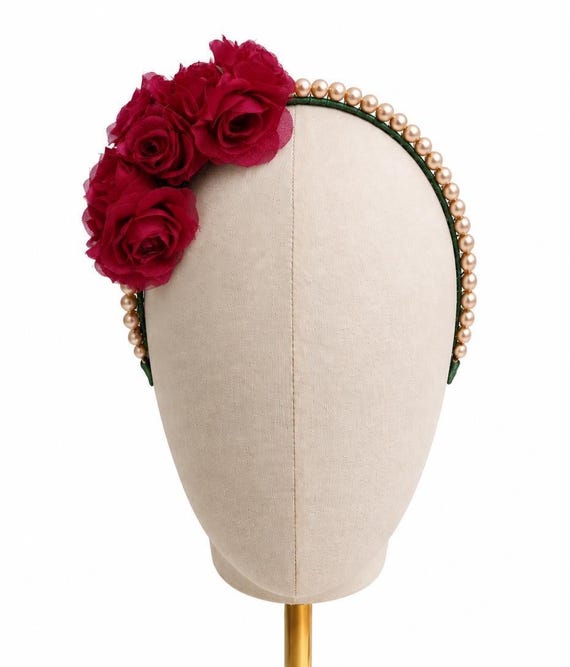 Dirndl Headband with Pearls / Roses – Romantic Oktoberfest /Wiesn Hair Accessory