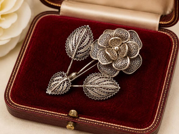 Antique 800 Silver Filigree Brooch – Handmade Floral Brooch – Vintage Flower Pin – Estate Jewelry – Collectible Silver Jewelry
