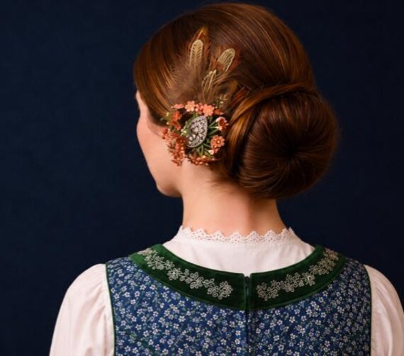 Vintage Hair Comb with Strass& Pheasant Feathers – Dirndl / Bridal Hair Accessory – One of a Kind