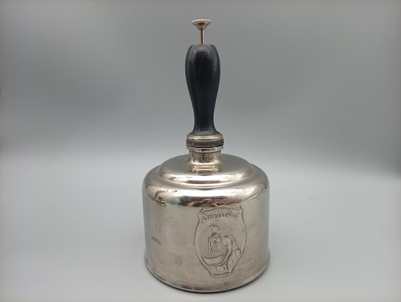 Antique Dumonde Hair Powder Shaker with Wooden Handle – Mechanical Hairdressing Powder Dispenser – Rare Vintage Barber Tool
