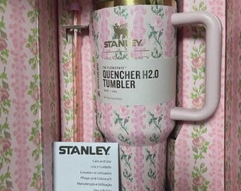 Stanley 40 Oz. Quencher H2.0 FlowState Tumbler BLOOM Clean Slate Purple Color Flower Texture