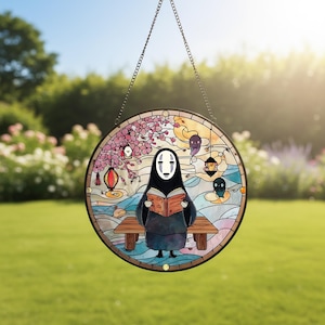 Solfångare i målat glas utan ansikte, färgglad solfångare med Spirited Away-motiv, unik presentsolfångare, fönsterdekor, present till Ghibli-fan bild 3