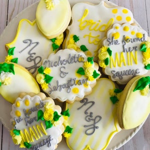 12 Main Squeeze Wedding Themed Cookies- Lemon Wedding Theme - Main Squeeze Bridal Shower - Citrus Bridal Shower