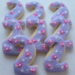 Number birthday cookies - first birthday girl - girl birthday - flower cookies - flower birthday   - purple birthday - custom cookies